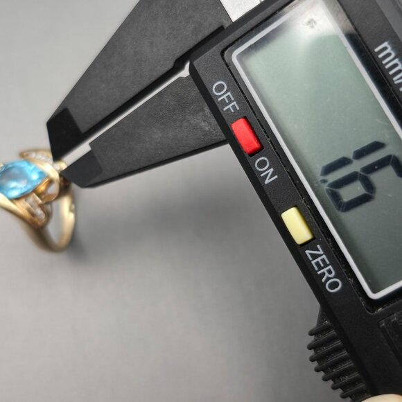 10K Yellow Gold Pear-Cut Sky-Blue Topaz & Diamond Accents Ring Size 7 4.66g - Picture 13 of 16